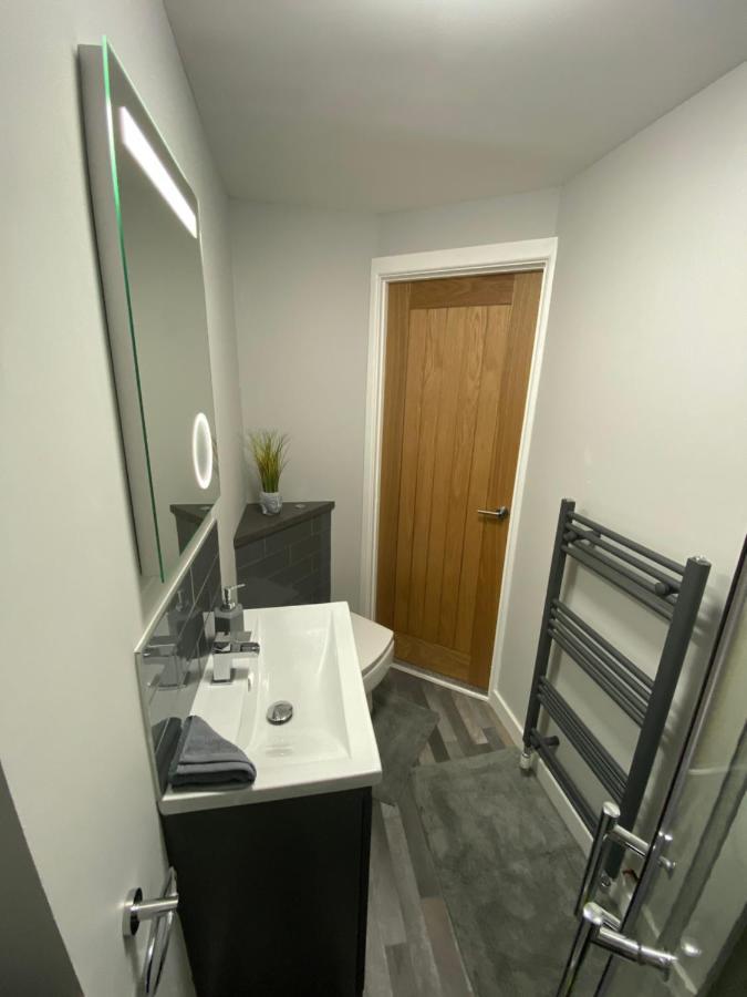 Shore Street Apartments Инвернесс Экстерьер фото