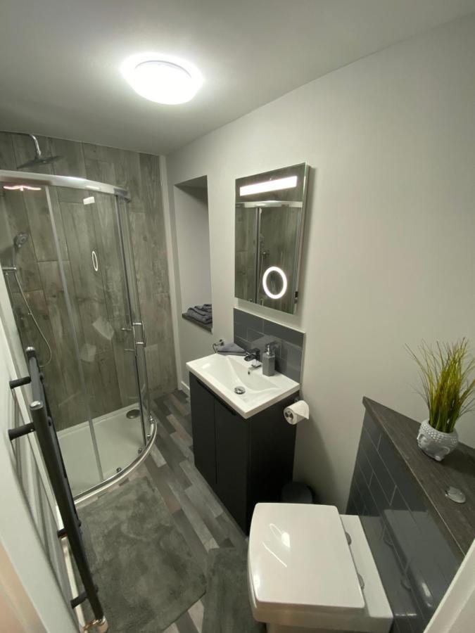Shore Street Apartments Инвернесс Экстерьер фото