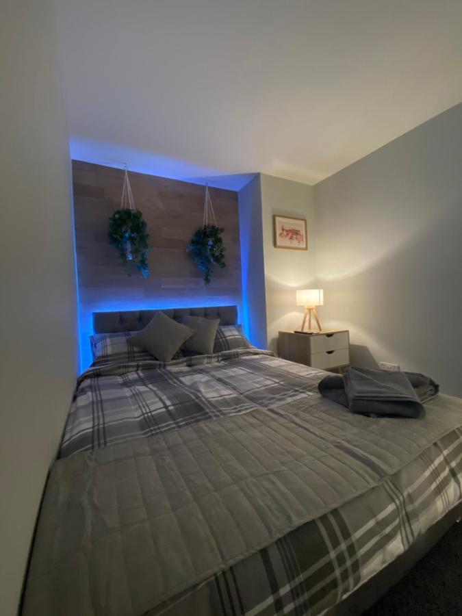 Shore Street Apartments Инвернесс Экстерьер фото