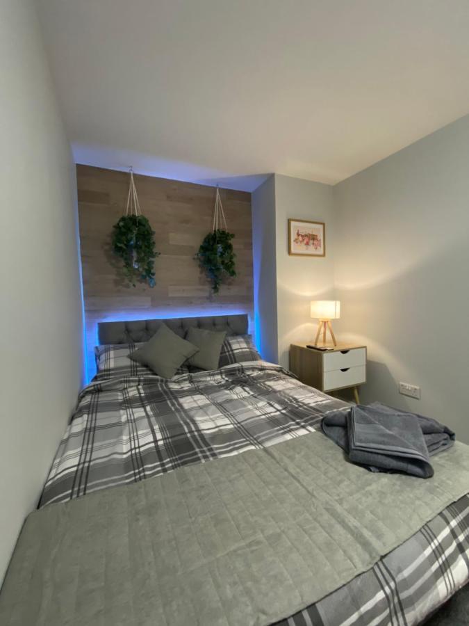 Shore Street Apartments Инвернесс Экстерьер фото